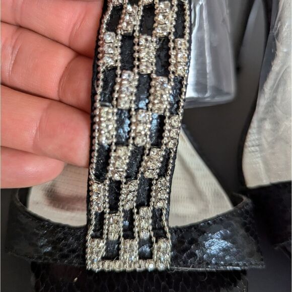 Celeste Black Rhinestone Heels – Size 7 – Strappy T-Strap Sandals - Picture 9 of 13